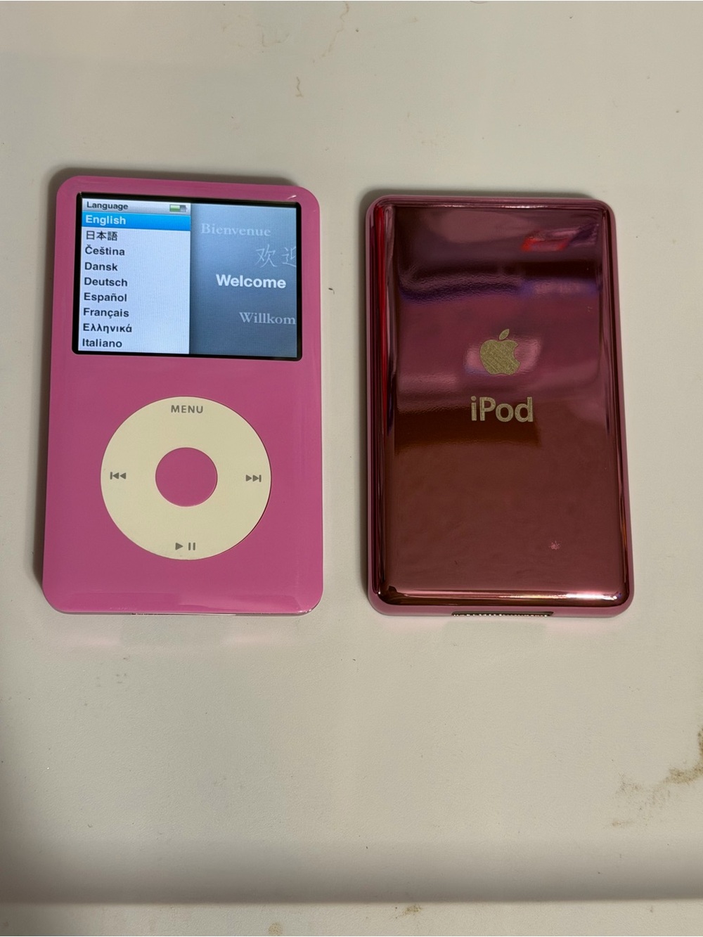 Apple iPod Classic Pink Front with Rose-Reflective Back 7th generation 256gb